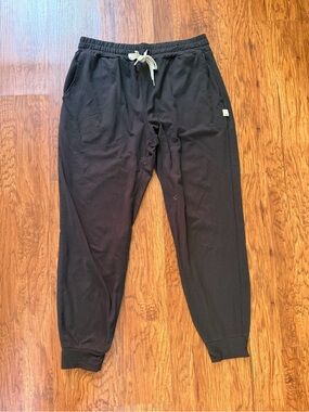 Women’s Vuori Joggers